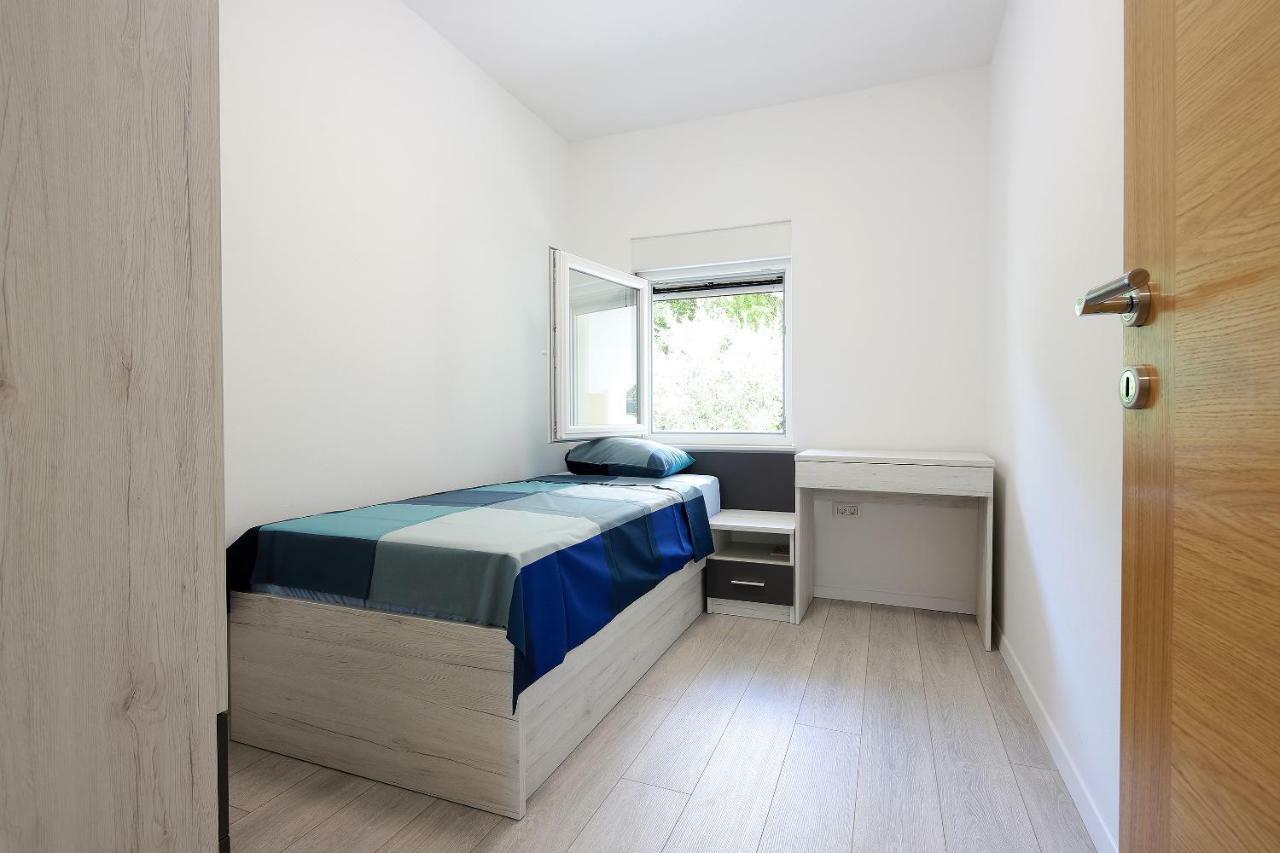 Apartmani Judita Pinezići Buitenkant foto