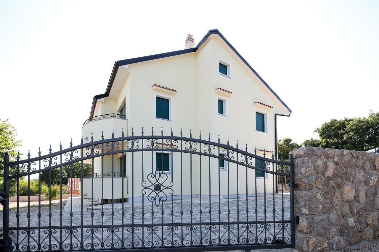 Apartmani Judita Pinezići Buitenkant foto